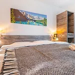 Haus Bergblick By Alpentravel