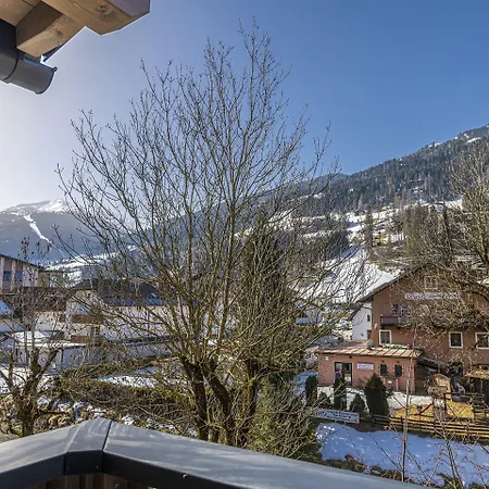 Haus Bergblick By Alpentravel Apartmán *