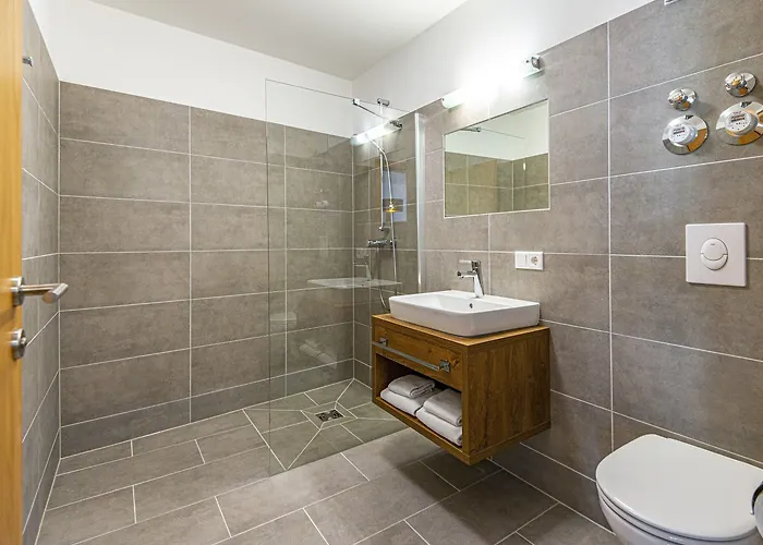 Haus Bergblick By Alpentravel Apartment